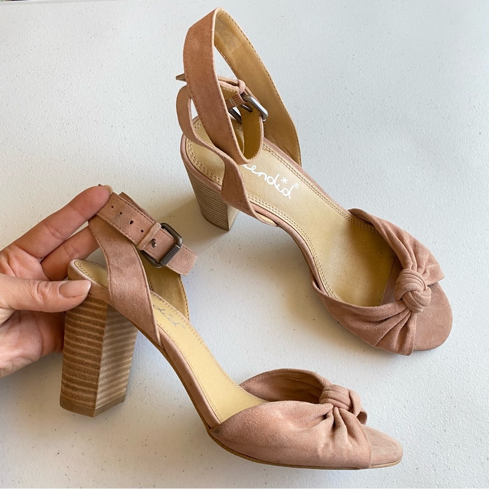 Splendid Tan Suede Knot Front Block Heel Sandals